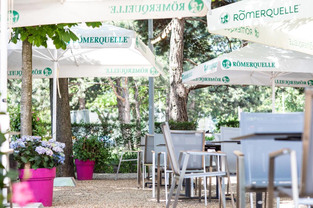 Hotel Bergwirt Schoenbrunn Виена Екстериор снимка