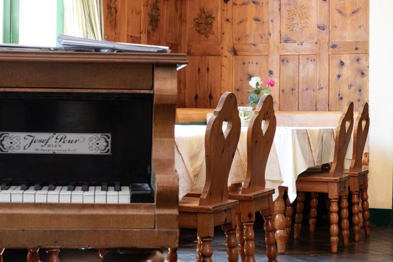 Hotel Bergwirt Schoenbrunn Виена Екстериор снимка
