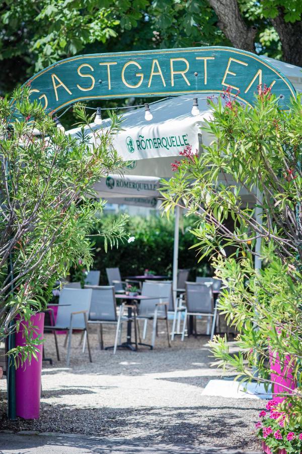Hotel Bergwirt Schoenbrunn Виена Екстериор снимка